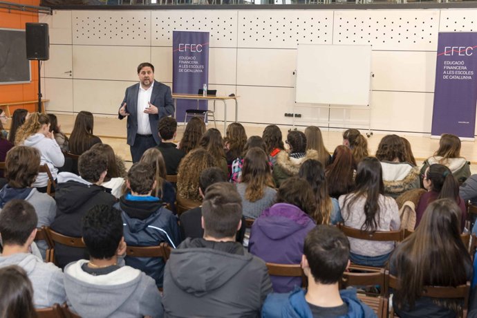 Oriol Junqueras, davant els escolars
