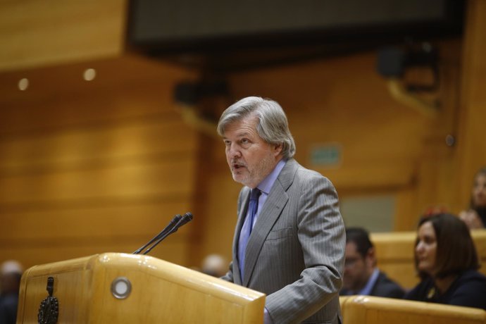 Méndez de Vigo interviene ante la Comisión General de las Comunidades Autónomas