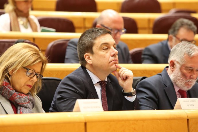 Galiana en reunión Pacto Educativo