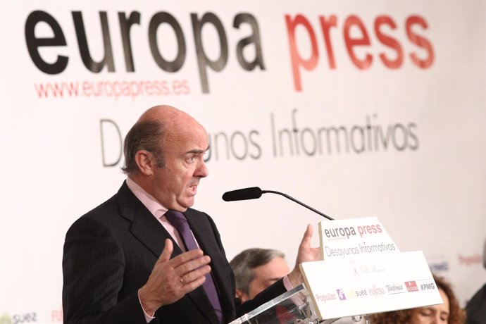 Luis de Guindos protagoniza un Desayuno Informativo de Europa Press
