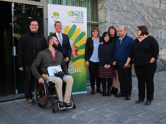 Fundación Once de Atención a Personas con Sordoceguera celebra su décimo anivers