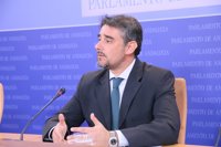 Podemos Andalucía achaca a "puertas giratorias o pagos de favores" que el PP rechazara el Bono Social Eléctrico en Cádiz