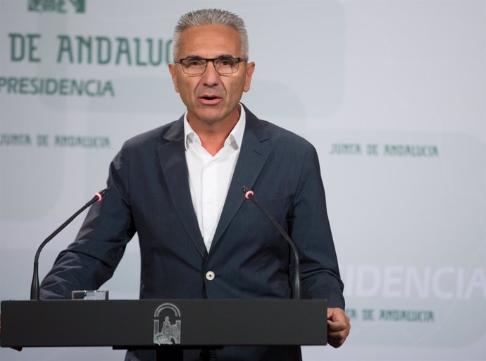 El portavoz del Gobierno andaluz, Miguel Ángel Vázquez