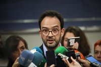 PSOE reprocha a PDeCAT y ERC que se apoyen en la CUP pese a sus comportamientos "antidemocráticos"