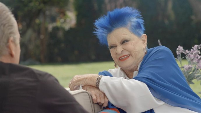 LUCÍA BOSÉ