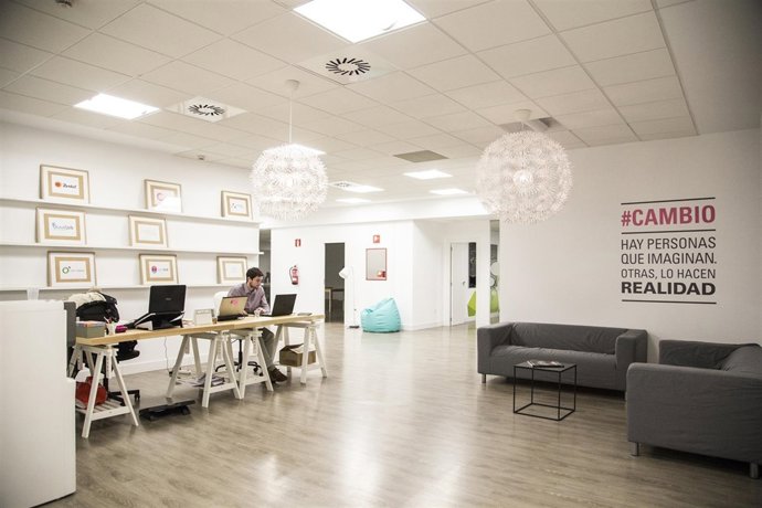 Cátedra de innovación en fintech de Santander y The Valley DBS