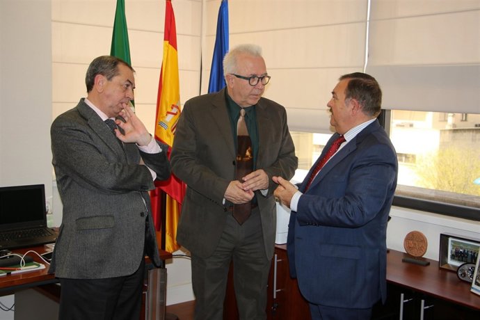 Reunión de gestores energéticos con la Junta.