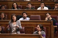 Mañana, primer duelo parlamentario entre Sáenz de Santamaría e Irene  Montero en el Congreso