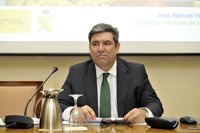 El director general de la Guardia Civil aborda los retos de seguridad en una conferencia ante parlamentarios