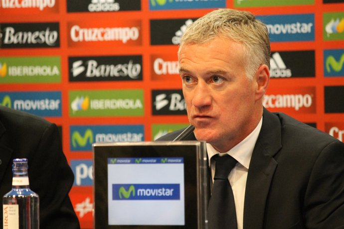 Didier Deschamps roda de prensa Francia España 