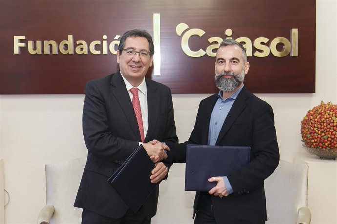 Funcación Cajasol renueva el convenio con el Teatro Maestranza