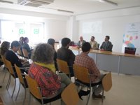 Junta y Cajasol convocan la cuarta edición de '100 Caminos al Éxito' para apoyar a emprendedores