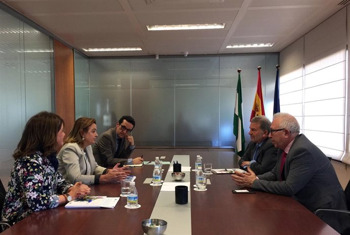 Reunión del consejero Sánchez Maldonado con la directora general de la OEPM