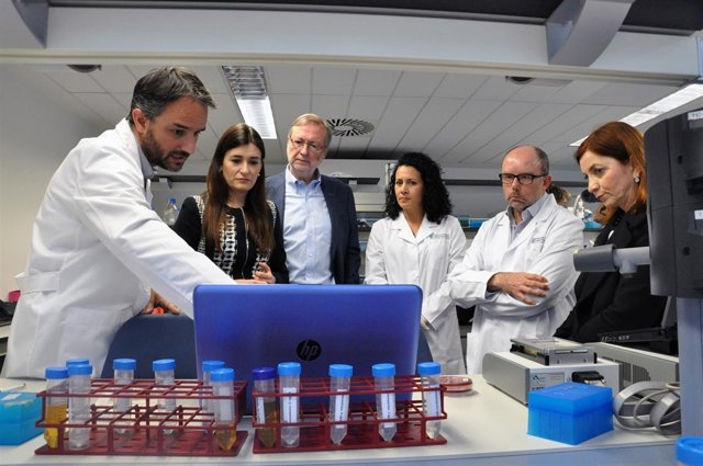 Carmen Montón visita Fisabio