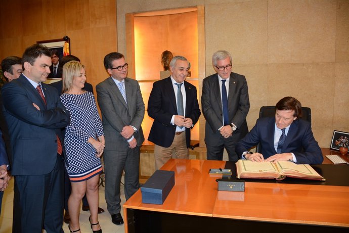 José Ramón Lete signa acord de compromís amb Tarragona 2018
