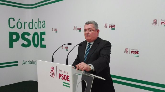 Jesús María Ruiz en la sede del PSOE de Córdoba