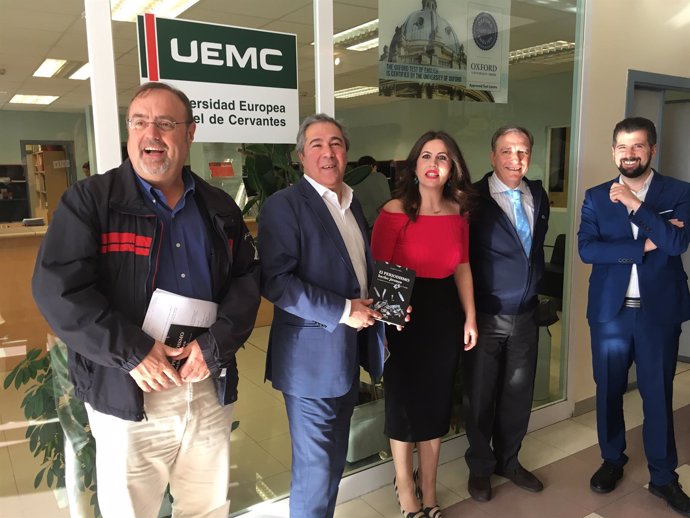 Valladolid.- Un momento de la presentación en la UEMC