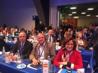 Monago destaca la importancia de "mantenerse unidos" en torno al "proyecto europeo" para evitar "desafección" ciudadana