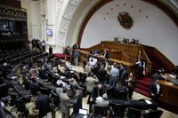 El Supremo de Venezuela asume las competencias de la Asamblea Nacional, controlada por la oposición