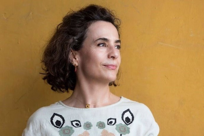 Nuria Barrios gana el VII Premio Iberoamericano de Poesía Hermanos Machado