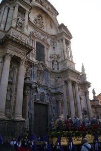 La Plaza Belluga contará con plataformas de dos alturas para ver las procesiones de Semana Santa