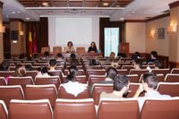 El CES aprueba el dictamen que regula los conciertos en los servicios sociales de personas mayores y con discapacidad