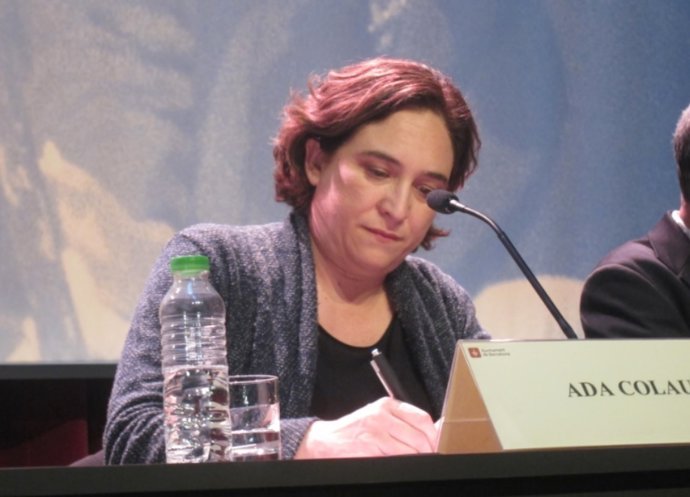  Ada Colau, alcaldessa de Barcelona