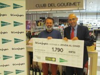 El Corte Inglés entrega 1.790 euros a la ONG 'Ayuda al Chad'