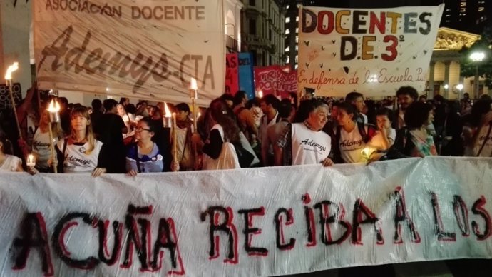 Manifestación de docentes en Argentina
