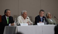 González confiesa no ser "neutral" en el acuerdo de paz en Colombia al decantarse por el acuerdo frente al conflicto