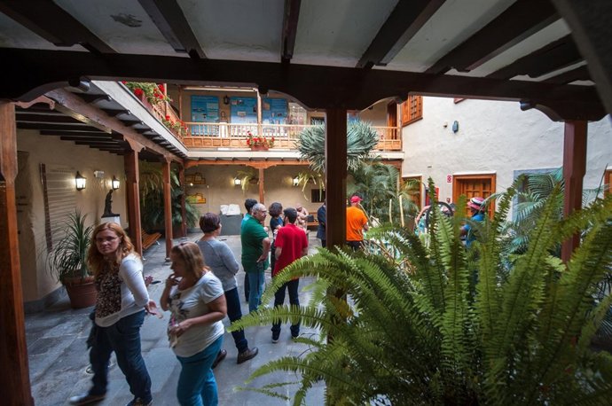 Patio central de la Casa Museo León y Castillo, en Telde