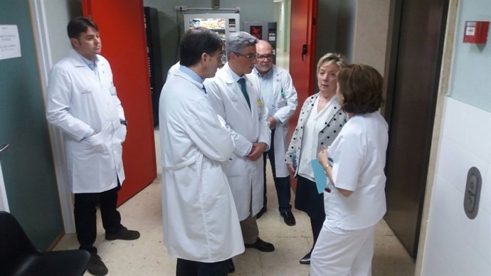 Visita de la directora general de Asistencia Sanitaria del SMS al Rosell