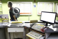 Metro habilitará un concurso de ideas para realizar un homenaje a las taquilleras