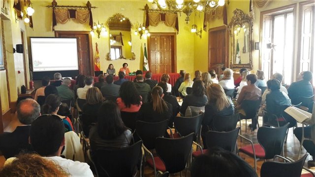 Presentación del decreto de escuelas infantiles