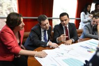 Page exige a Rajoy que dote la modernización del tren de mercancías a su paso por C-LM