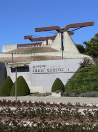 Barajas celebra el 25 aniversario del Parque Juan Carlos I con conferencias que destacan su arte y riqueza botánica