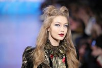 Gigi Hadid sorprende con su asombroso cambio de look
