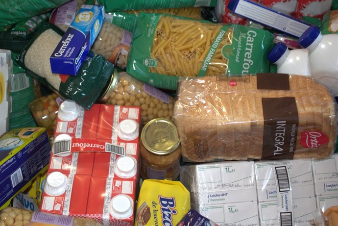 Recollida de menjar pel Banc dels Aliments