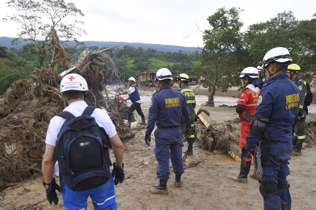 Rescate tras inundaciones en Mocoa, Colombia