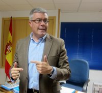 Fernández de Moya no podrá repetir al frente del PP de Jaén tras confirmar 'Génova' que es incompatible