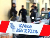 Localizan el cadáver de una mujer de 41 años apuñalada en su domicilio de Sevilla