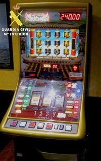 Tres detenidos en Burgos por integrar un grupo dedicado al robo de la recaudación de las 'tragaperras'