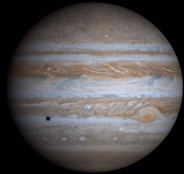 Júpiter, captada al paso de la sonda Cassini