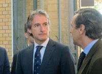 Ministro cree que se ha hecho "todo lo que se podía y más" sobre estibadores y confía en dar "luz verde" a la propuesta