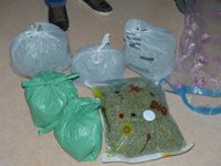 Pide auxilio por intento de suicidio y acaba detenida por acumular 7 kilos de droga en su casa de Fuenlabrada