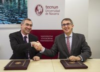 Cinfa y la UN firman un convenio para reforzar la formación de los estudiantes de ingeniería