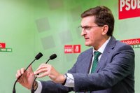 El PSOE ve una "tomadura de pelo" que el AVE vaya a sumar "siete años sin obras"