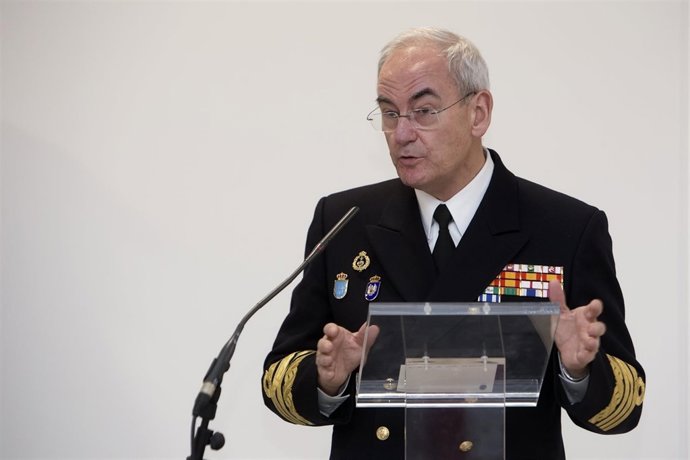 AJEMA, almirante Teodoro Esteban López Calderón