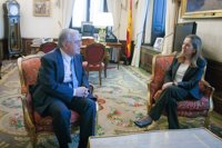 Primera reunión de Ana Pastor con el nuevo presidente del TC