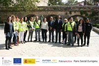 Una decena de parados de larga duración recogen sugerencias y quejas de los ciudadanos de Palma